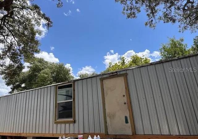 Photo 2 of Manufactured home for sale at 6631 Celeste Ln, New Port Richey, FL 34653 | MLS# TB8522725 | Listing updated on 2026-08-17