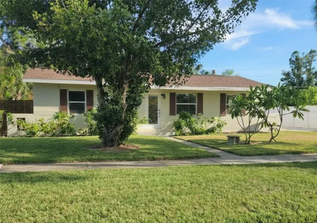 Photo 1 of Sale Pending at 870 86th Avenue N, Saint Petersburg, FL 33702 | MLS# TB8522727 | Listing updated on 2026-09-12
