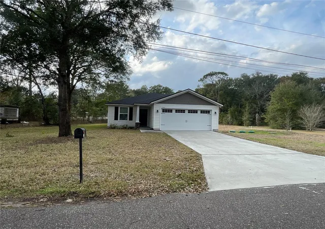 Photo 2 of Sale Pending at 11444 Hall Blvd, Jacksonville, FL 32218 | MLS# O6419612 | Listing updated on 2026-06-25