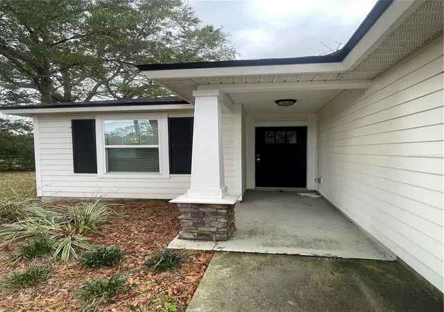 Photo 3 of Sale Pending at 11444 Hall Blvd, Jacksonville, FL 32218 | MLS# O6419612 | Listing updated on 2026-06-25