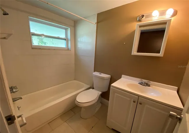 5th image of 1609 E 143rd Ave #105-108, Tampa, FL 33613 | MLS# TB8522734