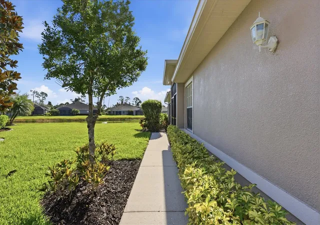 Photo 3 of House for sale at 5968 Ibis Ct, North Port, FL 34287 | MLS# N6144813 | Listing updated on 2026-09-09