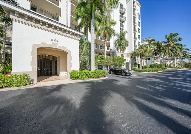 Photo 2 of Sale Pending at 3329 Sunset Key Cir #308, Punta Gorda, FL 33955 | MLS# C7527692 | Listing updated on 2026-08-17