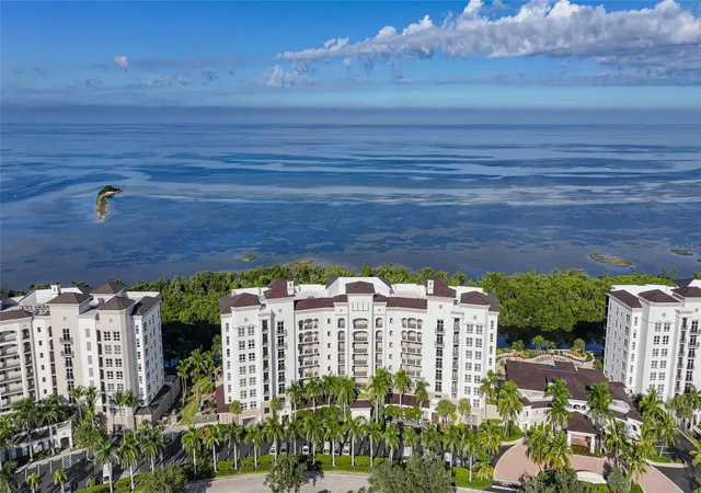 Photo 3 of Sale Pending at 3329 Sunset Key Cir #308, Punta Gorda, FL 33955 | MLS# C7527692 | Listing updated on 2026-08-17