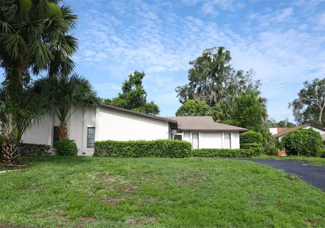 1st image of 1064 Old Magnolia Cove Dr, Apopka, FL 32712 | MLS# O6419618