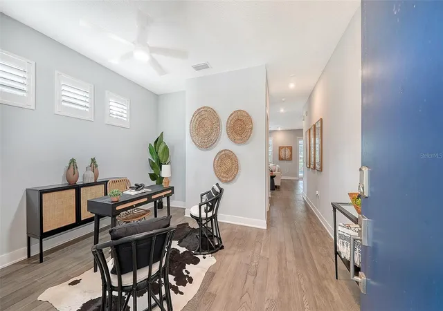 4th image of 2554 Floyd St, Sarasota, FL 34239 | MLS# A4697988