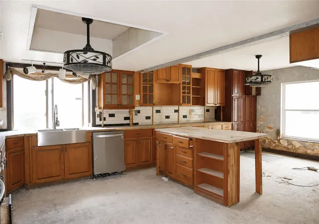 Photo 3 of Single family home for sale at 419 Allspice Ct, Kissimmee, FL 34759 | MLS# TB8522754 | Listing updated on 2026-08-31