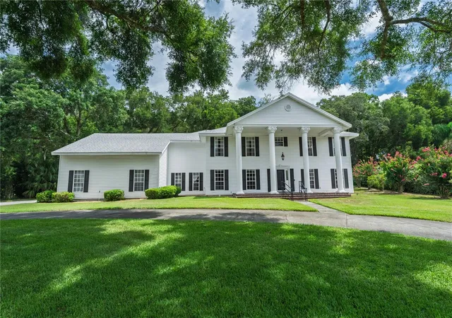 Photo 1 of Single family home for sale at 7219 Chesterhill Cir, Mount Dora, FL 32757 | MLS# O6419625 | Listing updated on 2026-09-16