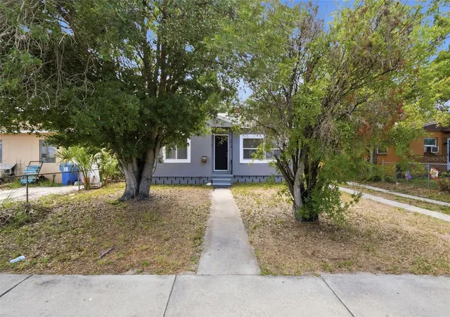 Photo 1 of Sale Pending at 2610 Dr Martin Luther King Jr St S, St Petersburg, FL 33705 | MLS# O6419629 | Listing updated on 2026-09-24