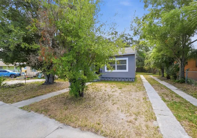 Photo 3 of Sale Pending at 2610 Dr Martin Luther King Jr St S, St Petersburg, FL 33705 | MLS# O6419629 | Listing updated on 2026-09-24