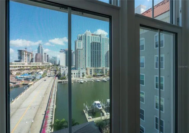 Listing Photo 4 - Condo for sale in building located at 700 S Harbour Island Blvd, Tampa, FL 33602 - Unit #713
