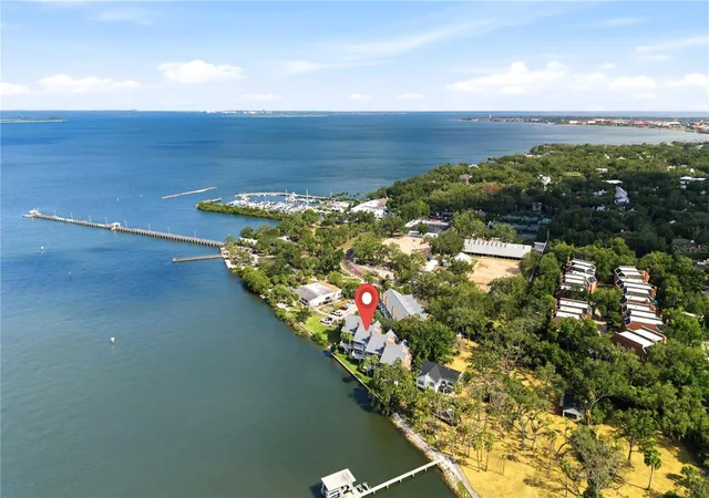 Listing Photo 2 - Condo for sale in building located at 5210 Interbay Blvd, Tampa, FL 33611 - Unit #3
