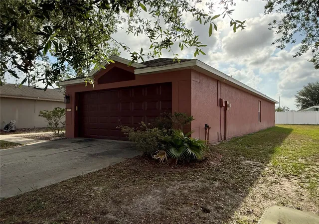 5th image of 1188 Three Leaf Ln, Brooksville, FL 34604 | MLS# W7887028