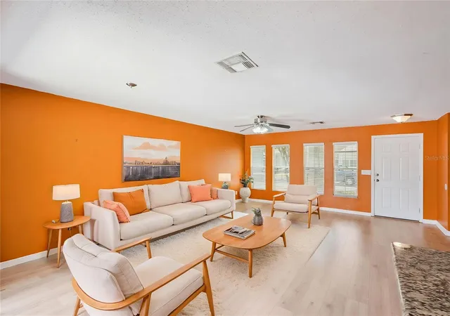 Photo 3 of Townhouse for sale at 14445 Chinese Elm Dr, Orlando, FL 32828 | MLS# O6419643 | Listing updated on 2026-09-14