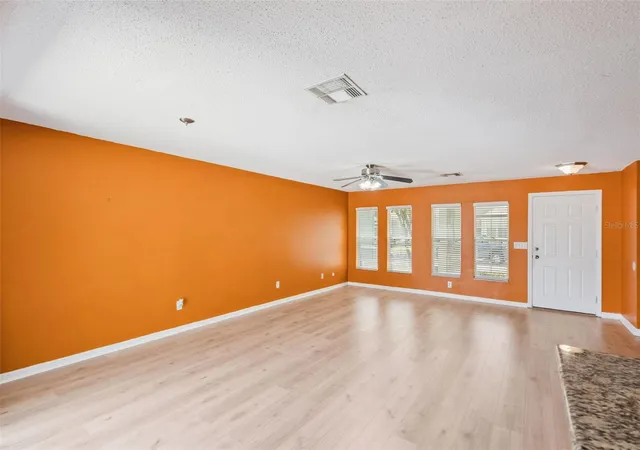 Photo 3 of Townhouse for sale at 14445 Chinese Elm Dr, Orlando, FL 32828 | MLS# O6419643 | Listing updated on 2026-09-14