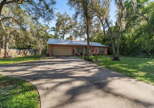 Photo 2 of Sale Pending at 38213 Palm Grv Dr, Zephyrhills, FL 33542 | MLS# TB8522788 | Listing updated on 2026-10-02