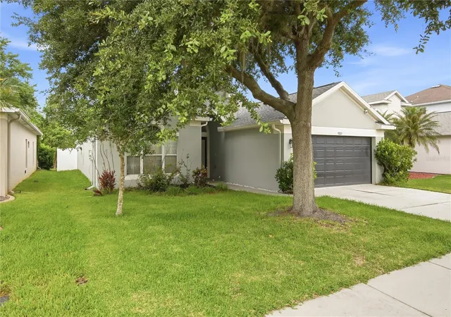 2nd image of 9821 Jasmine Brk Cir, Land O Lakes, FL 34638 | MLS# TB8522790