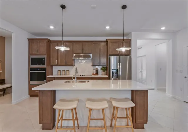 4th image of 3656 Obsidian Dr, Spring Hill, FL 34609 | MLS# TB8522794