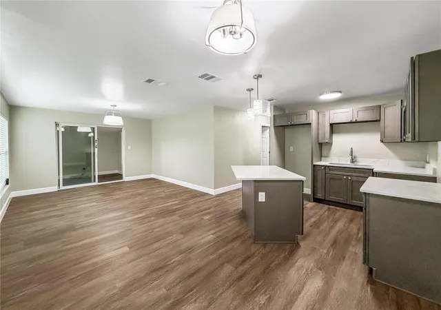 Photo 2 of Sale Pending at 4228 Kirkland Blvd, Orlando, FL 32811 | MLS# O6419653 | Listing updated on 2026-09-03