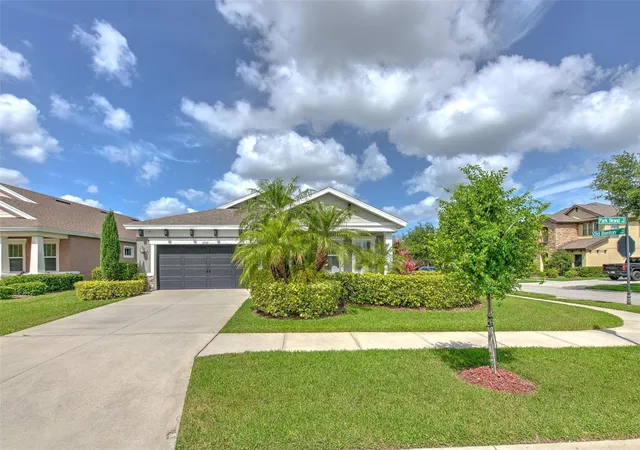 Photo 1 of Single family home for sale at 6540 Park Strand Dr, Apollo Beach, FL 33572 | MLS# TB8522804 | Listing updated on 2026-10-02