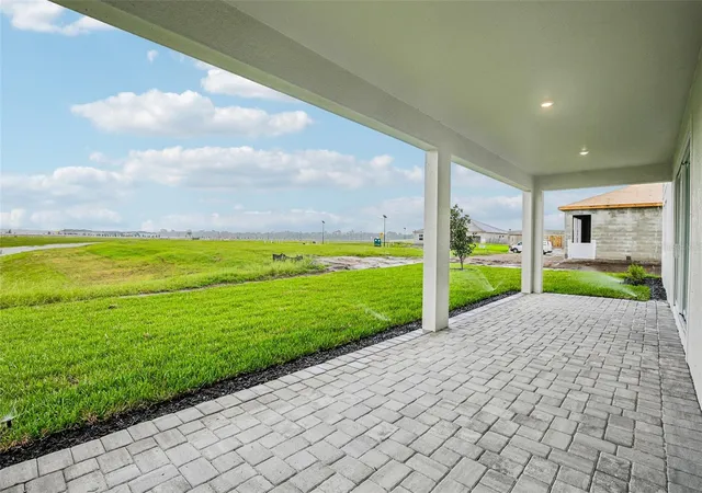 Photo 2 of Single family home for sale at 8928 Deep Horizon Loop, Parrish, FL 34219 | MLS# R4911506 | Listing updated on 2026-10-04