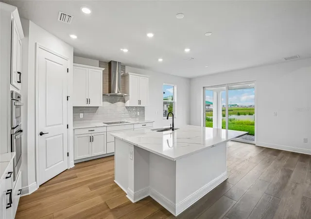 Photo 4 of Single family home for sale at 8928 Deep Horizon Loop, Parrish, FL 34219 | MLS# R4911506 | Listing updated on 2026-10-04