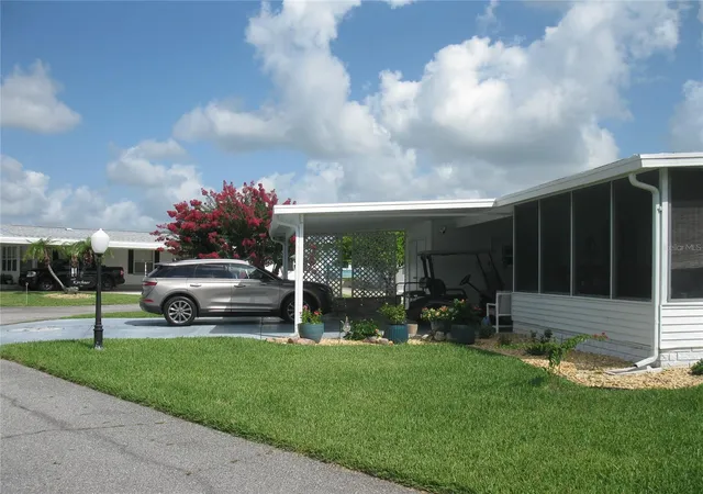 Homes for sale in Haines City, FL | 326 Victoria Dr, Haines City, FL 33844 | MLS# L4963040