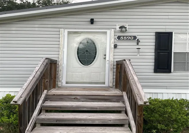 Photo 3 of Manufactured home for sale at 8890 SE 66th Circle, Trenton, FL 32693 | MLS# GC541441 | Listing updated on 2026-09-25