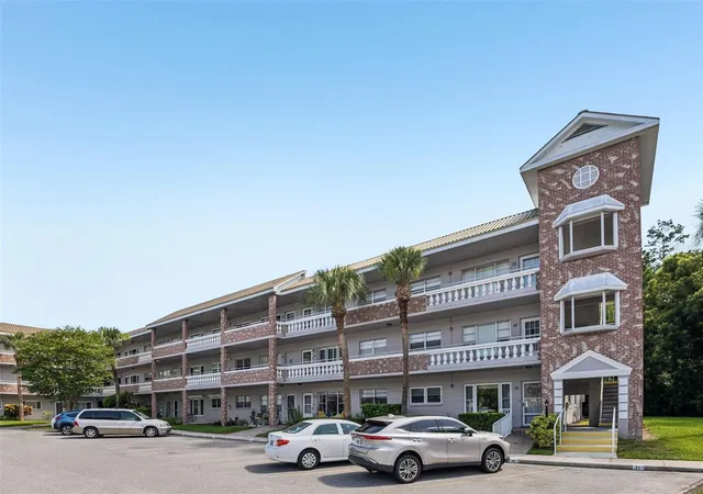 Homes for sale in Clearwater, FL | 2460 Persian Dr #44, Clearwater, FL 33763 | MLS# TB8522828