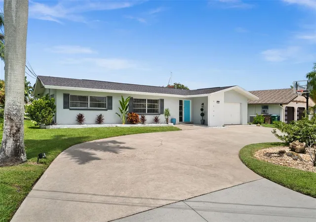 Photo 1 of Single family home for sale at 5122 SW 3rd Avenue, CAPE CORAL, FL 33914 | MLS# C7527706 | Listing updated on 2026-10-11