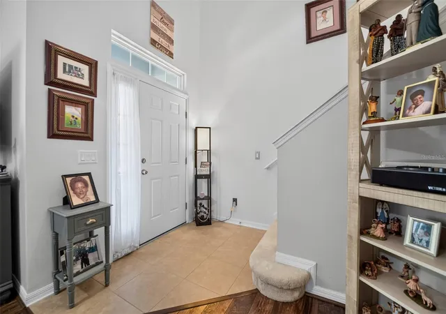 Photo 4 of Townhouse for sale at 5863 Cypress Hl Rd, Winter Garden, FL 34787 | MLS# TB8522840 | Listing updated on 2026-08-15