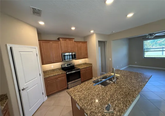 2nd image of 16852 Scuba Crest St, Wimauma, FL 33598 | MLS# TB8522843