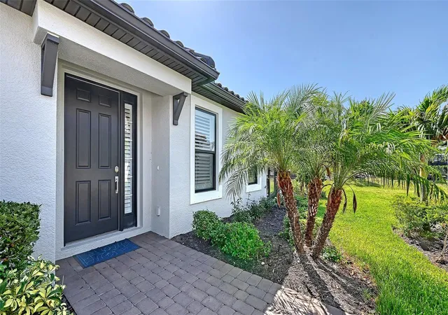 Homes for sale in Lakewood Ranch, FL | 15611 Sacile Ln, Lakewood Ranch, FL 34211 | MLS# A4698016