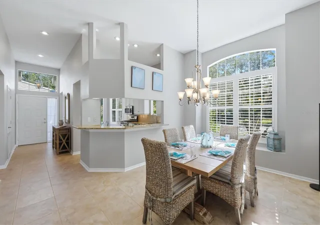 4th image of 7906 Whitebridge Gln, University Park, FL 34201 | MLS# A4698021