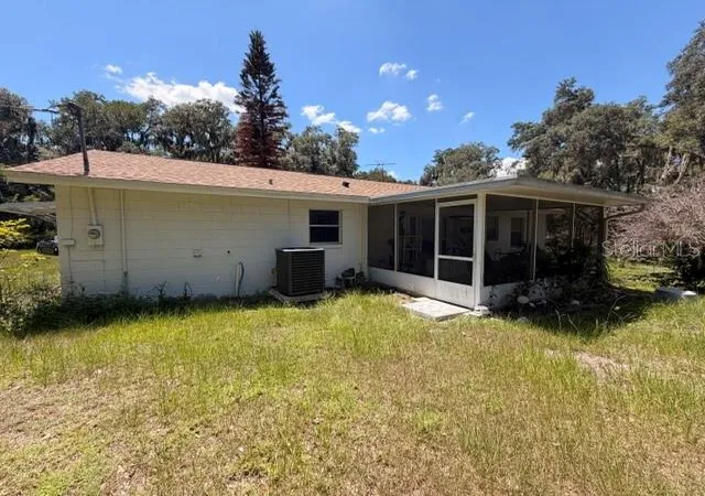4th image of 8110 Habakka Rd, Lithia, FL 33547 | MLS# TB8522856