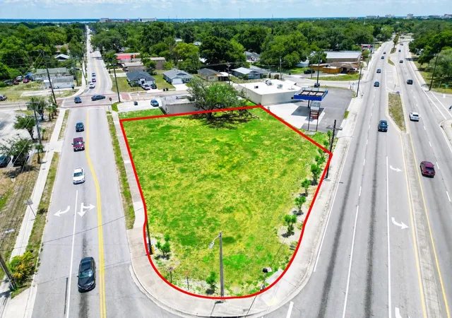 Photo 4 of Land for sale at 0 10th Street W, Lakeland, FL 33805 | MLS# TB8522857 | Listing updated on 2026-07-21