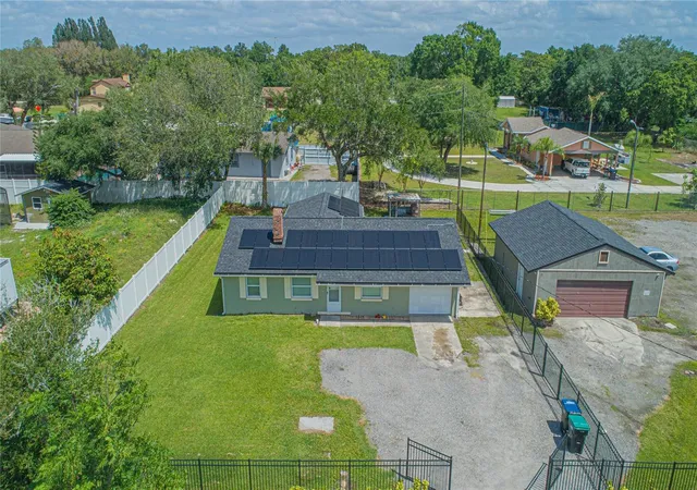 Photo 4 of Single family home for sale at 6105 New Hope Rd, Orlando, FL 32824 | MLS# O6419695 | Listing updated on 2026-09-14