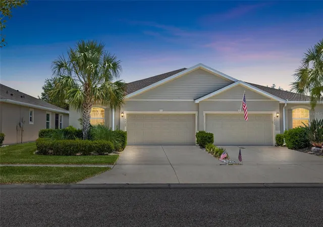 Photo 1 of Single family home for sale at 7727 Timberview Loop, Wesley Chapel, FL 33545 | MLS# TB8522871 | Listing updated on 2026-09-21