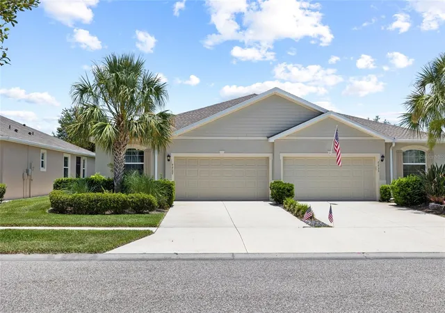 Photo 2 of Single family home for sale at 7727 Timberview Loop, Wesley Chapel, FL 33545 | MLS# TB8522871 | Listing updated on 2026-09-21