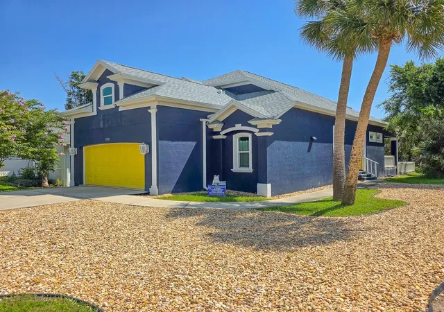 2nd image of 2733 S Daytona Ave, Flagler Beach, FL 32136 | MLS# FC319507