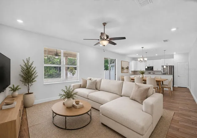 4th image of 16420 Winding Preserve Cir, Clermont, FL 34714 | MLS# O6419711