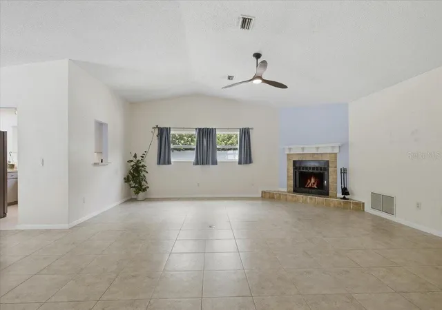 Photo 3 of Single family home for sale at 15 Wasserman Dr, Palm Coast, FL 32164 | MLS# FC319509 | Listing updated on 2026-09-08