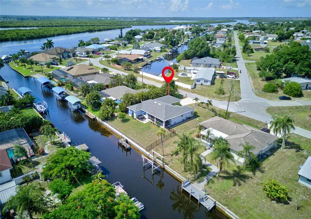 Photo 1 of Single family home for sale at 3104 Seafarer Dr, Punta Gorda, FL 33983 | MLS# N6144817 | Listing updated on 2026-09-03