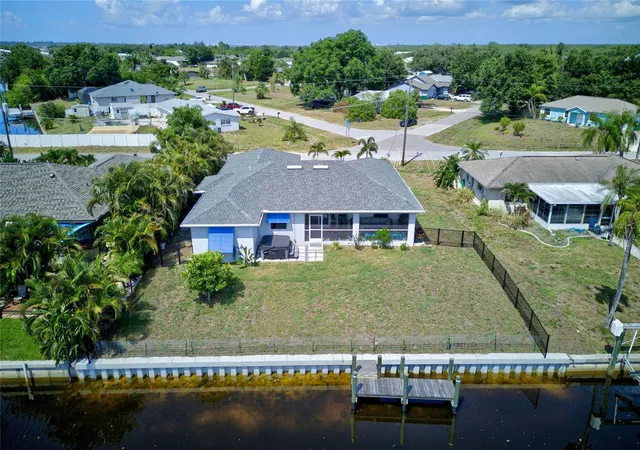 Photo 3 of Single family home for sale at 3104 Seafarer Dr, Punta Gorda, FL 33983 | MLS# N6144817 | Listing updated on 2026-09-03