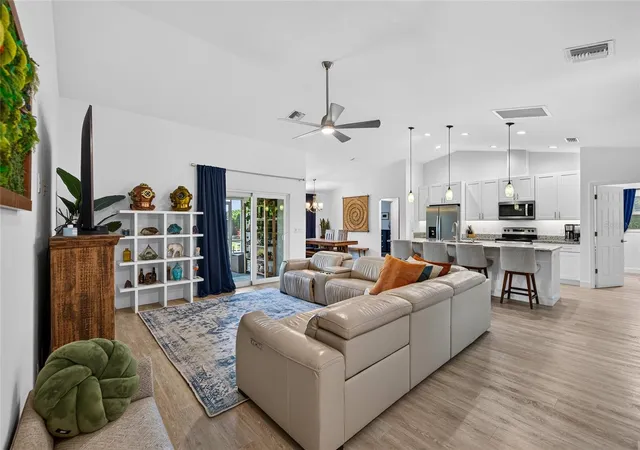 Photo 4 of Single family home for sale at 3104 Seafarer Dr, Punta Gorda, FL 33983 | MLS# N6144817 | Listing updated on 2026-09-03