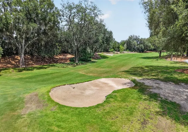 2nd image of 522 Loma Paseo Dr, Lady Lake, FL 32159 | MLS# G5114245