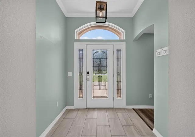 5th image of 522 Loma Paseo Dr, Lady Lake, FL 32159 | MLS# G5114245