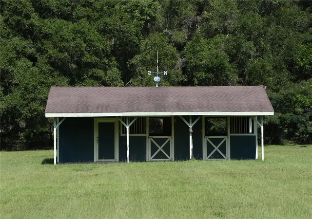 Photo 3 of House for sale at 7 Meadow Wood Dr, Ocala, FL 34482 | MLS# OM727324 | Listing updated on 2026-08-20