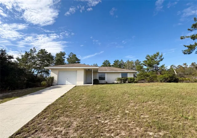 Photo 1 of Single family home for sale at 17956 SW 25th Avenue Rd, OCALA, FL 34473 | MLS# O6419744 | Listing updated on 2026-10-20