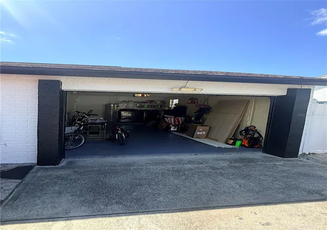 Photo 3 of Single family home for sale at 6713 Willow Spring Ct, Tampa, FL 33615 | MLS# TB8522957 | Listing updated on 2026-09-22